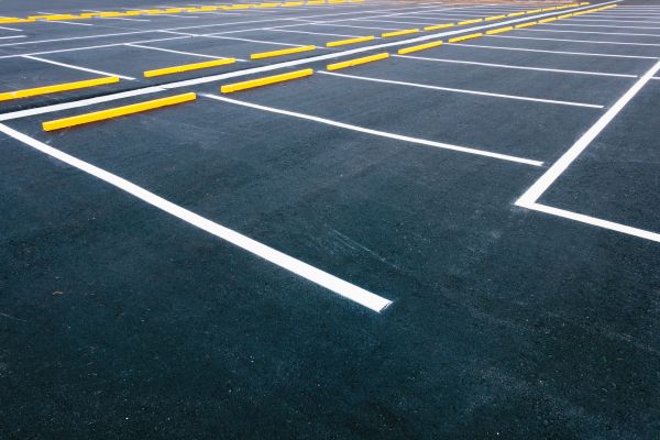 Asphalt Parking Lot Sealing in Auburn