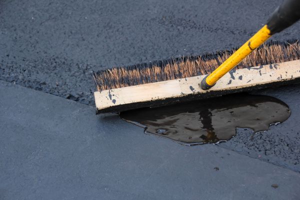 Driveway Asphalt Sealing in Auburn