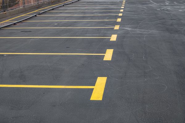 Commercial Parking Lot Sealing in Auburn