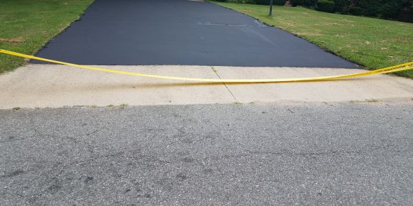 Driveway Sealcoating in Auburn